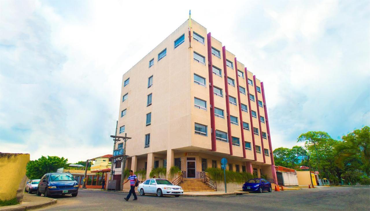 Hotel Ejecutivo San Pedro Sula Exteriér fotografie